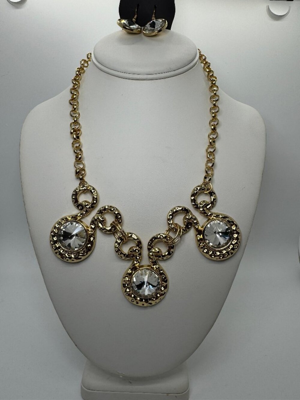 Gold Tone Necklace & Clear Crystal Earrings Set Hammered Texture Jewelry New